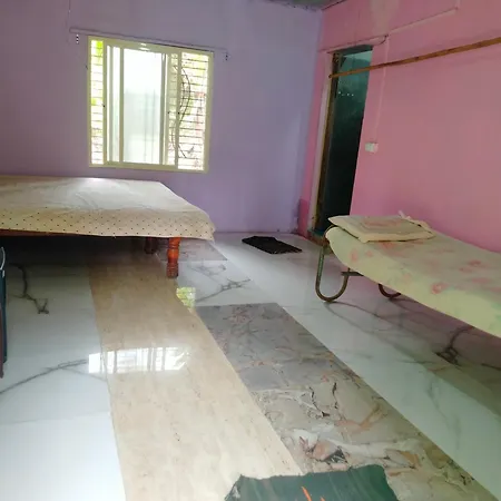 Goldengarden Cottages Hampi Room photo