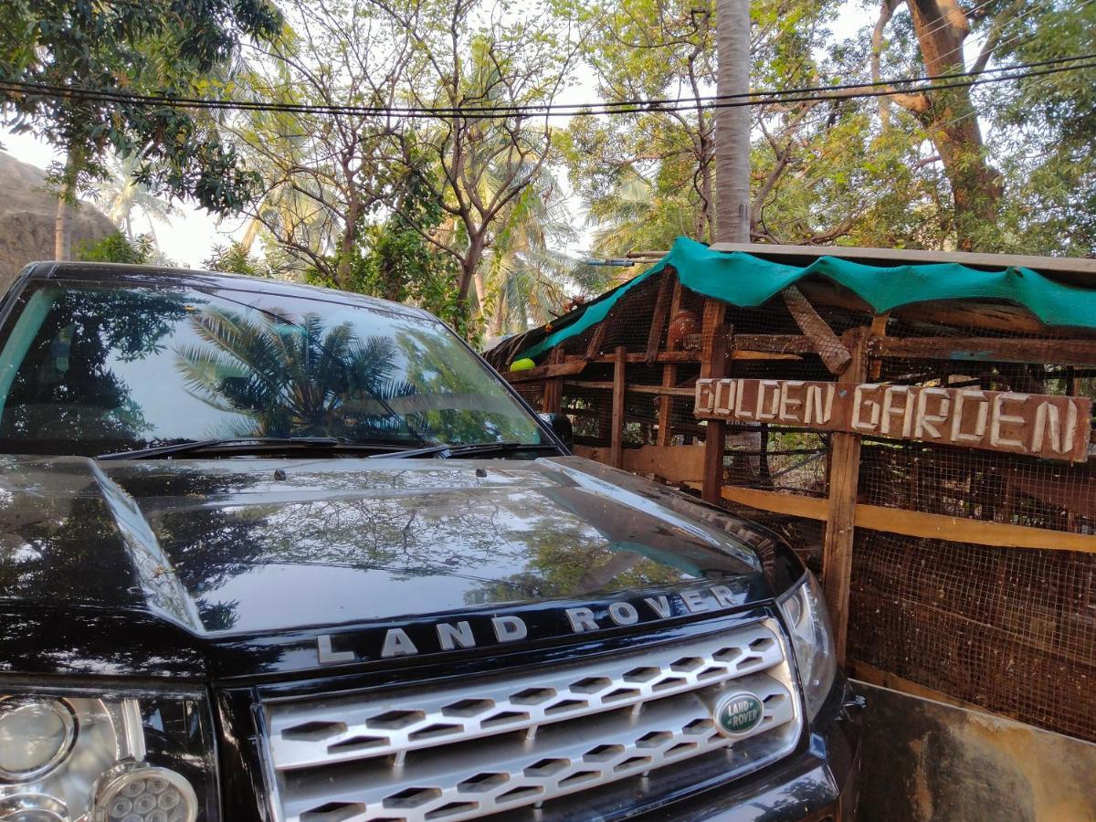 Goldengarden * Hampi